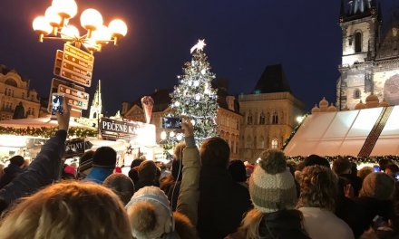 Vánoční strom na Staroměstském náměstí